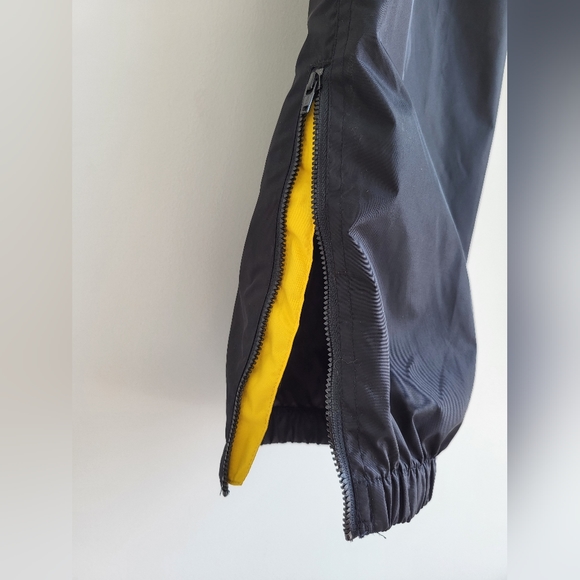 Vintage Black Tommy Hilfiger Athletics Pants - M - Picture 5 of 6